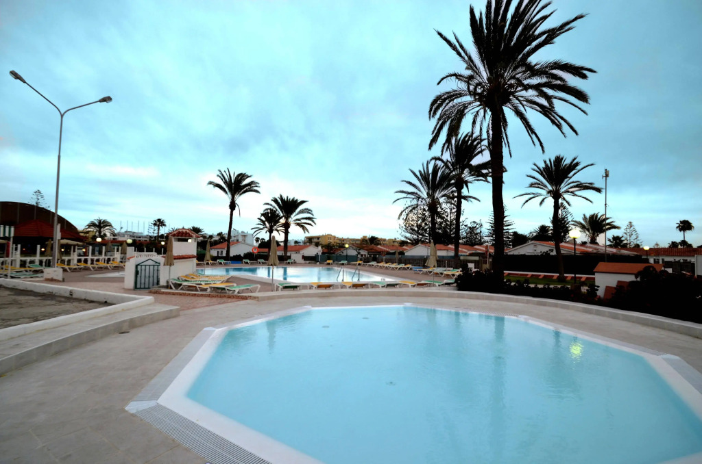 Bungalows Los Arcos