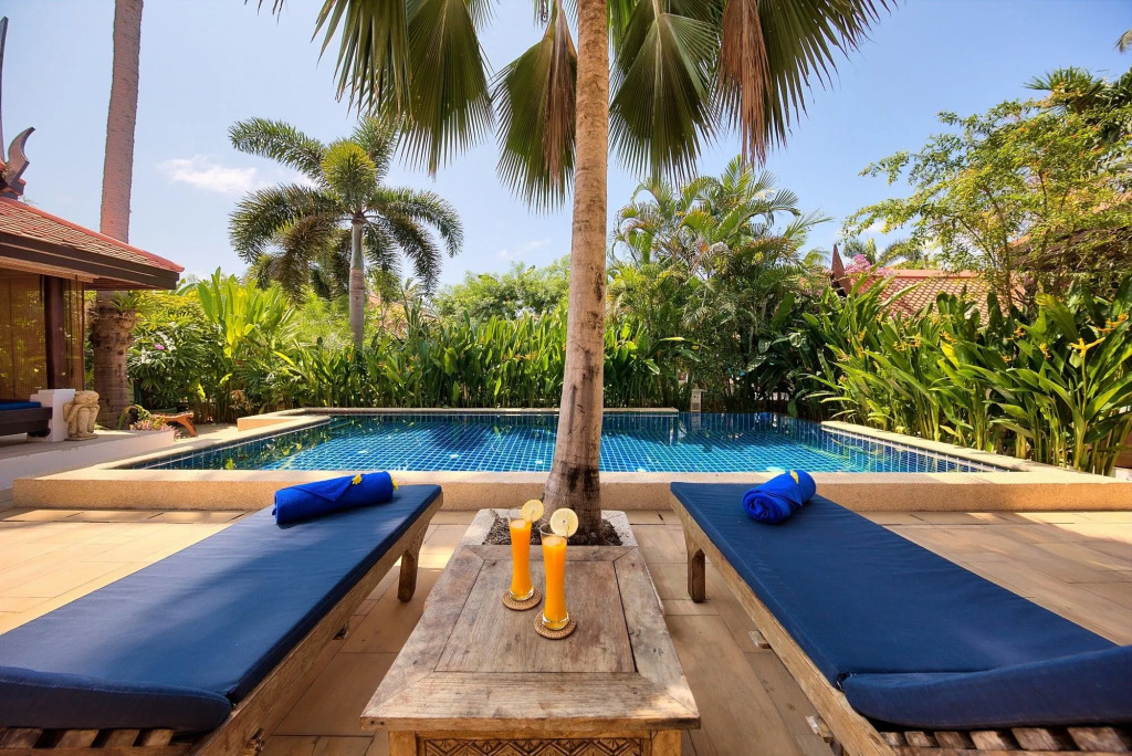 Baan Buaa - 3 Bedroom Beach Side Villa