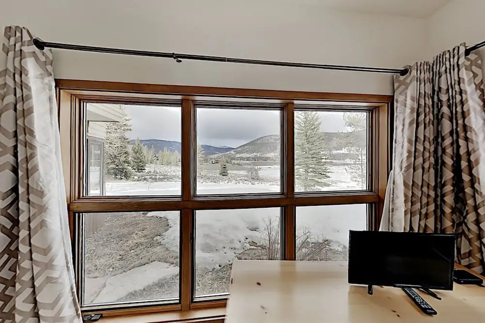 Keystone Ranch W/ Hot Tub, Sauna & Chefs Kitchen 4 Bedroom Home