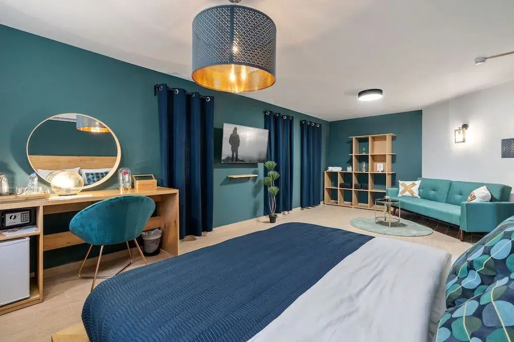 Hotel La Finca - Luxury Suites Hotel - סוויטות יוקרה במרכז באר שבע עם גקוזי וחוויית אירוח פרימיום