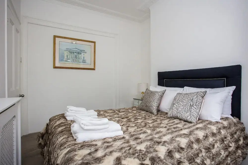 Stunning 3 Bedroom House in Clapham Manor