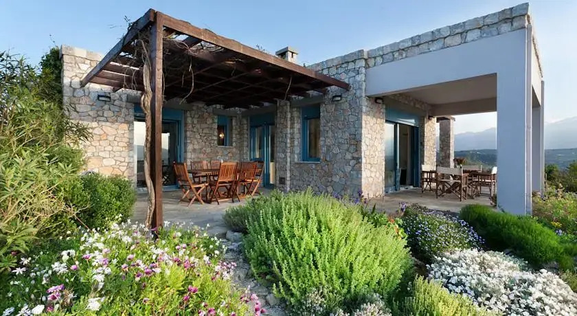 Daedalos & Ikaros Villas