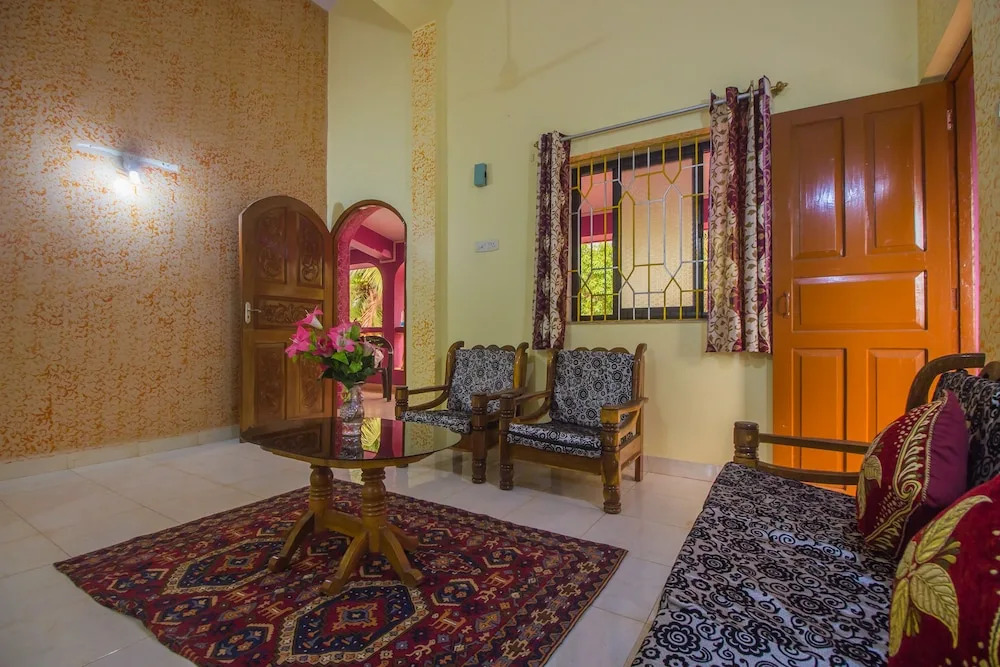 OYO 22067 Home Cozy 1BHK Near Carmona Beach