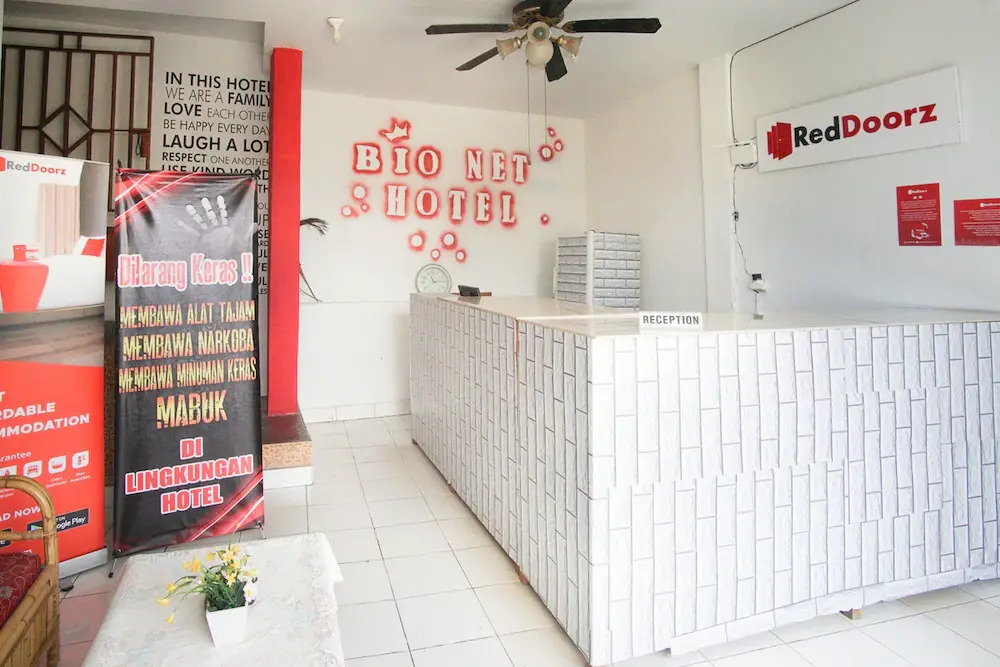 Bio Net Hotel by RedDoorz