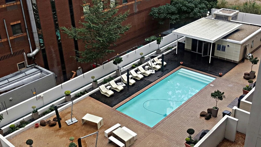 StaySandton LuxurySuites