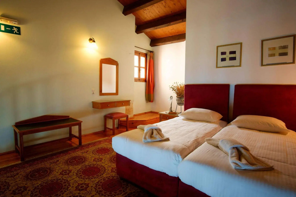Erietta Suites