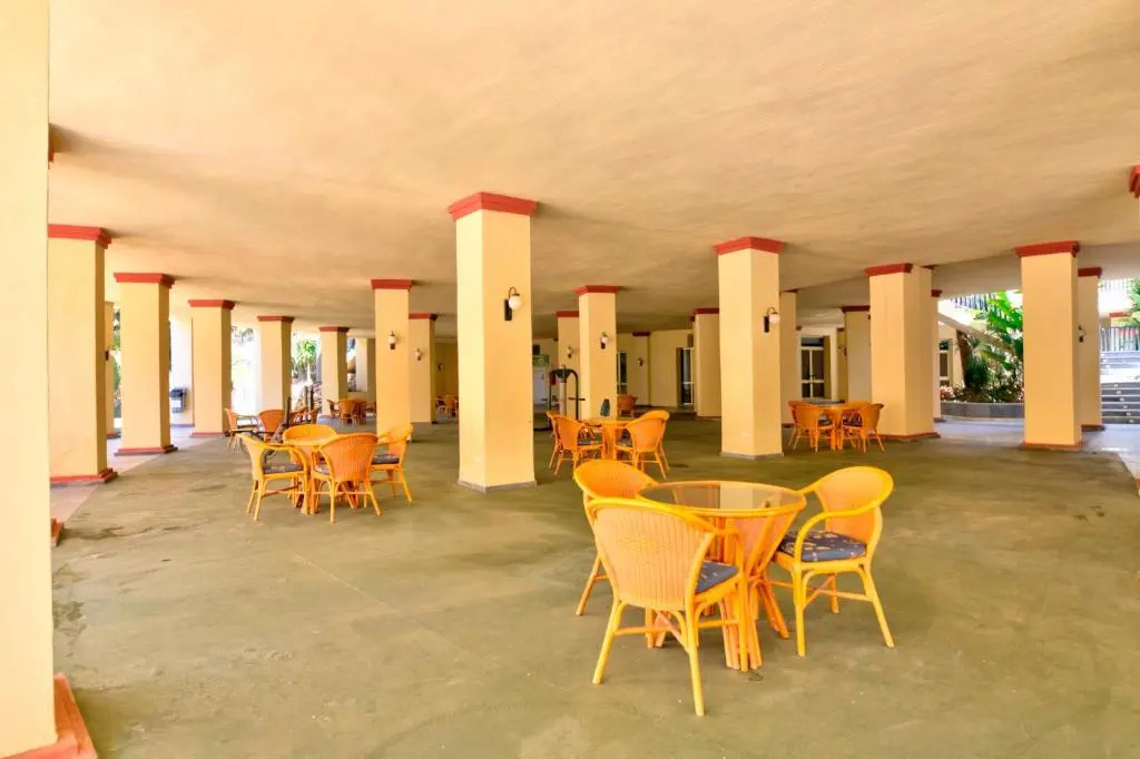 Romana playa 805 Apartment by GHR Rentals