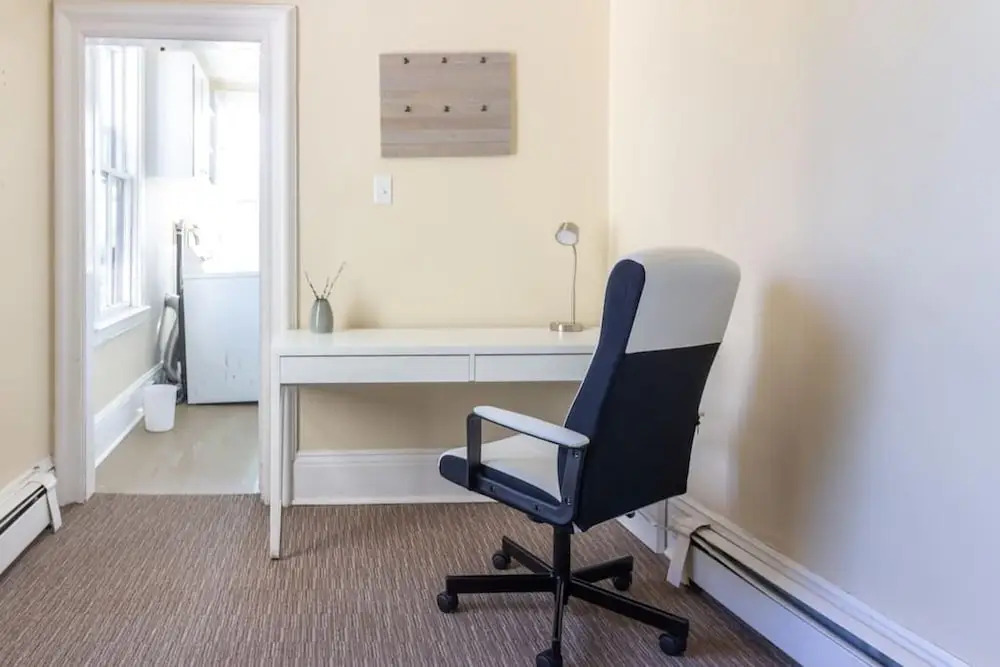 Cozy 3-bdrm in Uptown Saint John w Parking Coffee