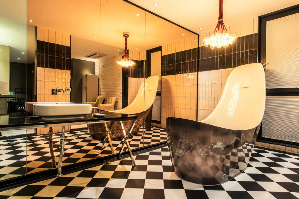 Le Stendal Hotel