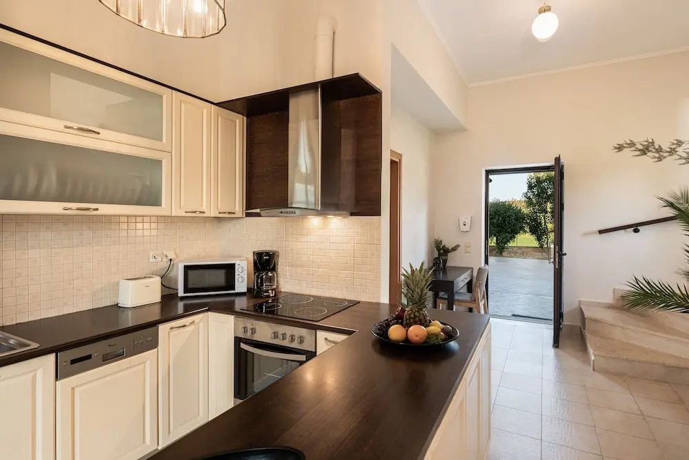 Caldera Theros Villas Chania
