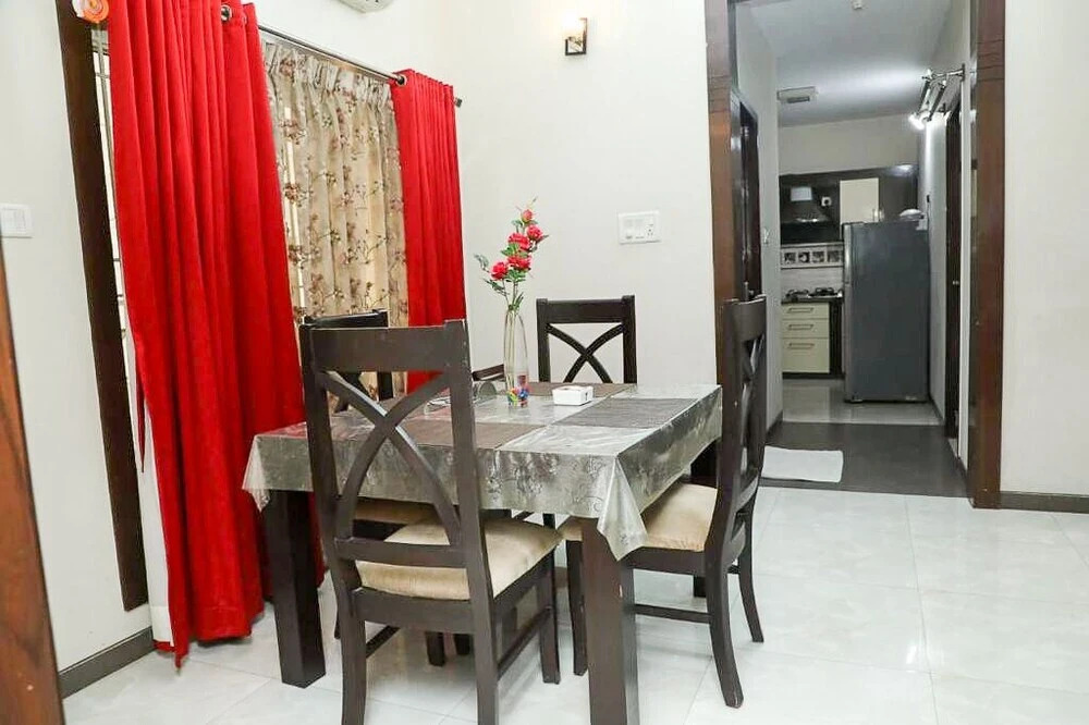 Petals Service Apartment