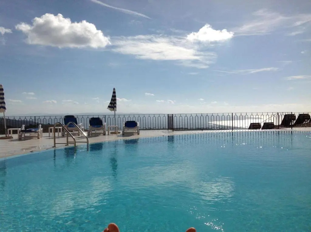 Appartamento con piscina 03