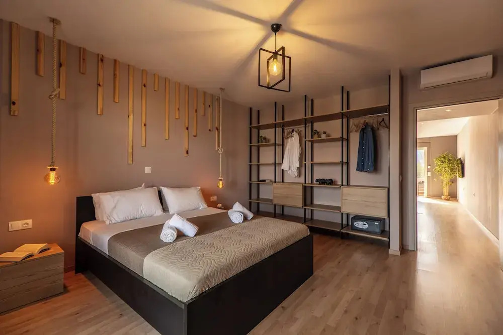 Semiso Beach Suites