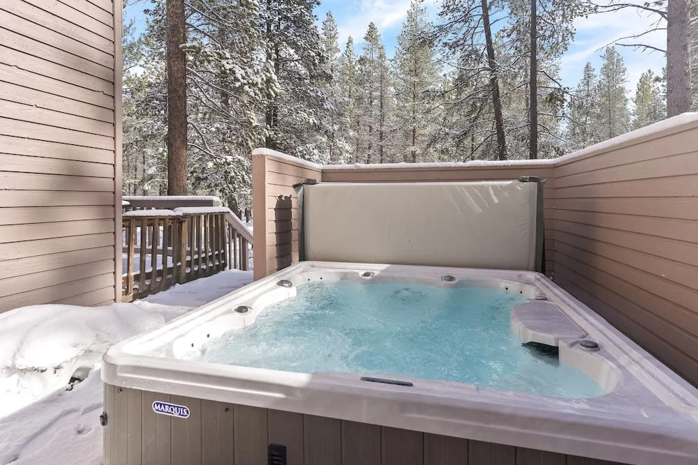 5 Sandhill 3 Bedroom Home by RedAwning