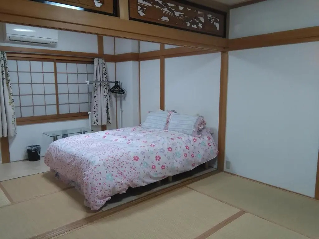 Osaka Kuma House