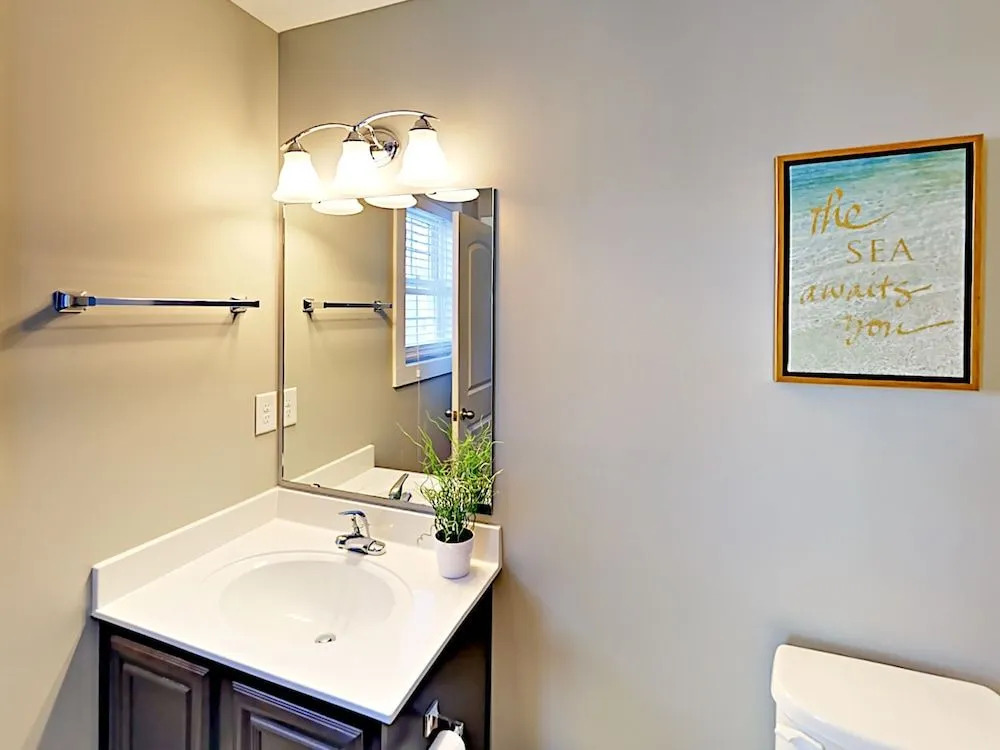 2724 Kashton Dr Home 4 Bedrooms 2.5 Bathrooms Home