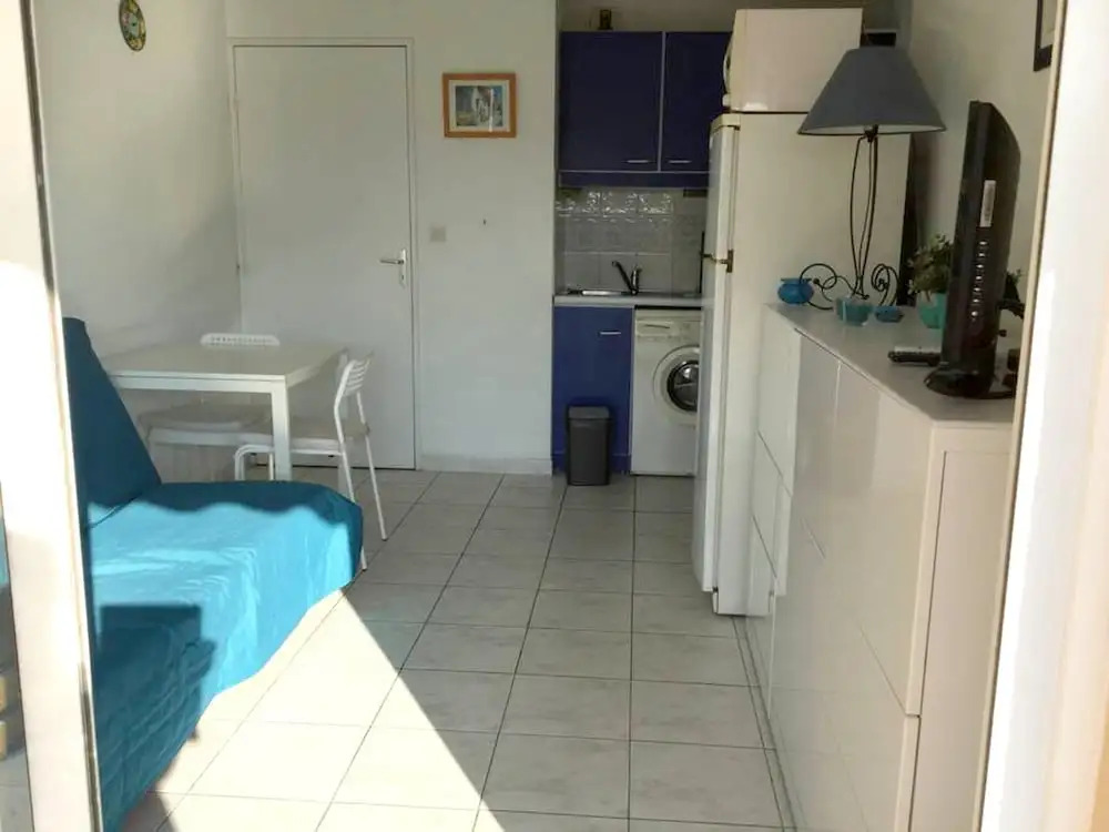Apartment with 2 Bedrooms in Le Lavandou, with Shared Pool, Enclosed Garden And Wifi - 350 M From the Beach