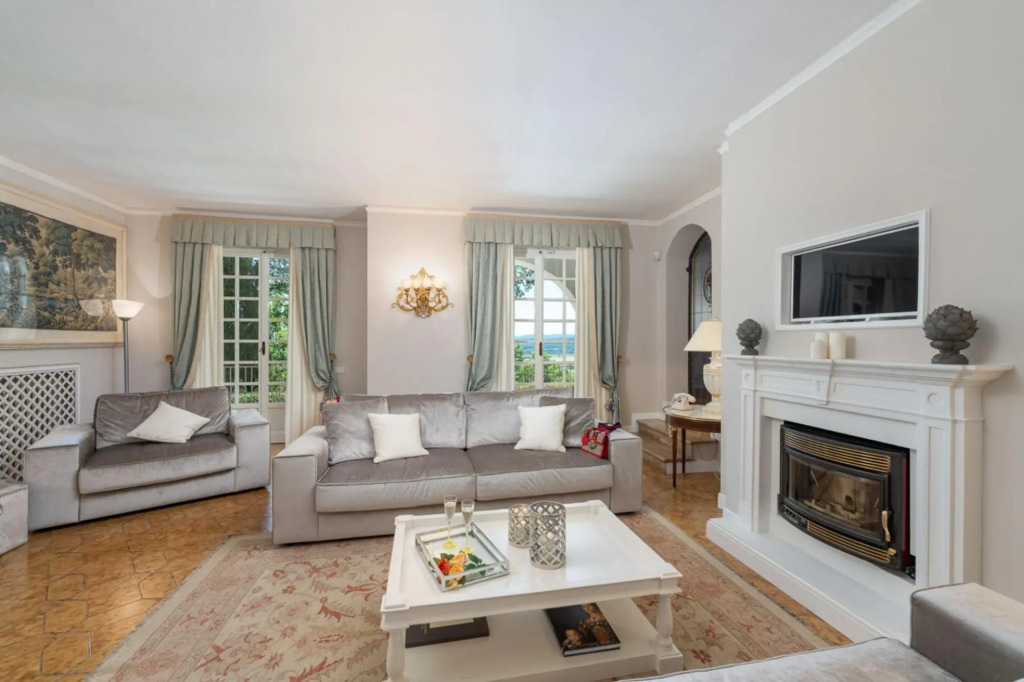 Villa Relais at the gates of Chianti-Relais "Le Fornacelle"