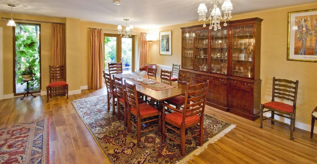 Tovey Lodge