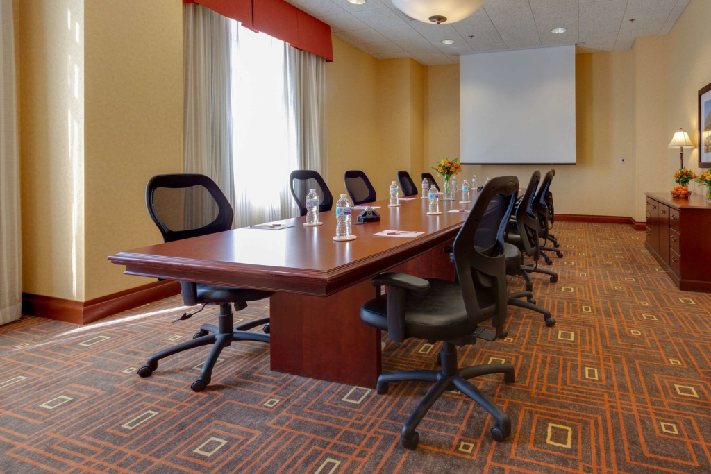 Drury Inn & Suites St. Louis Forest Park