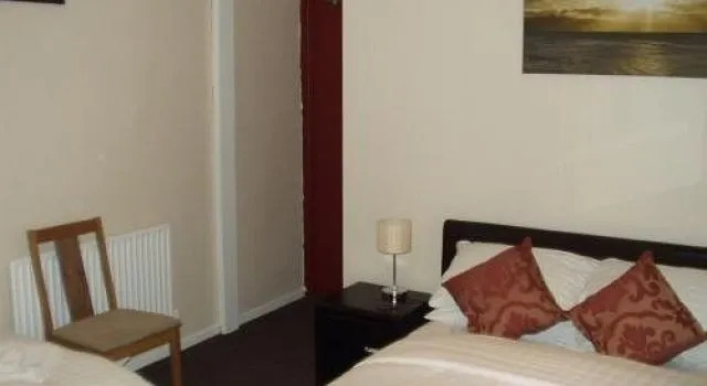 The Glenroy Guest House