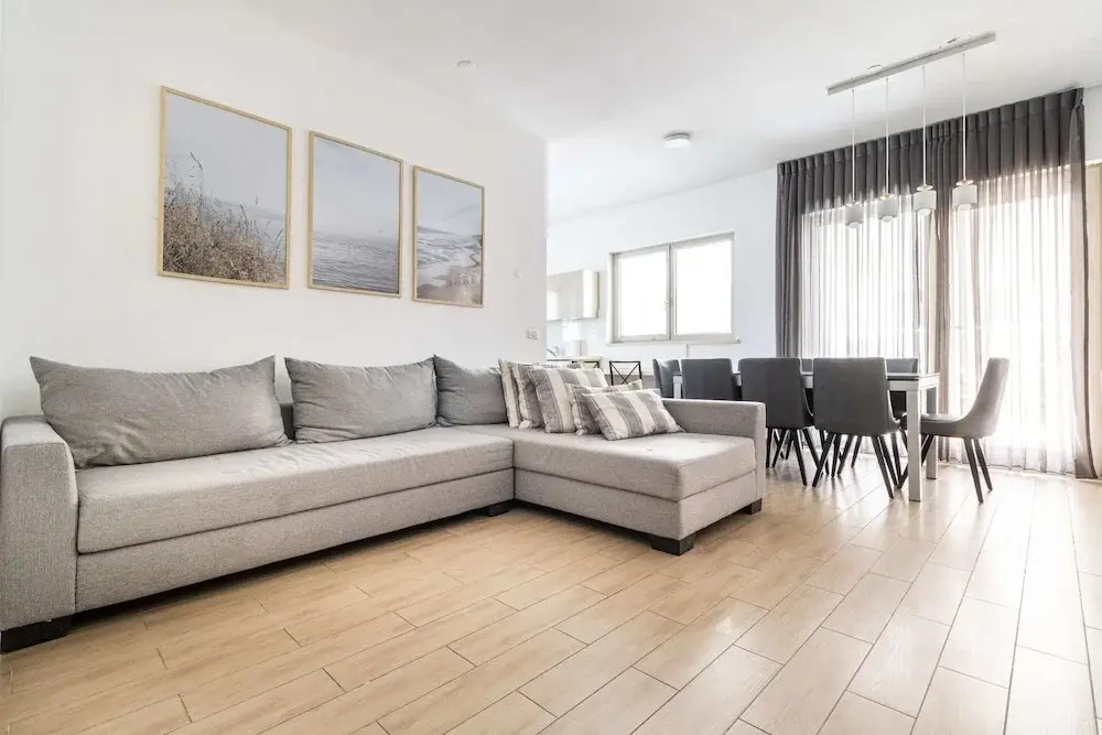Jaffa- Beautiful 3 Bedroom Apartment Best Location