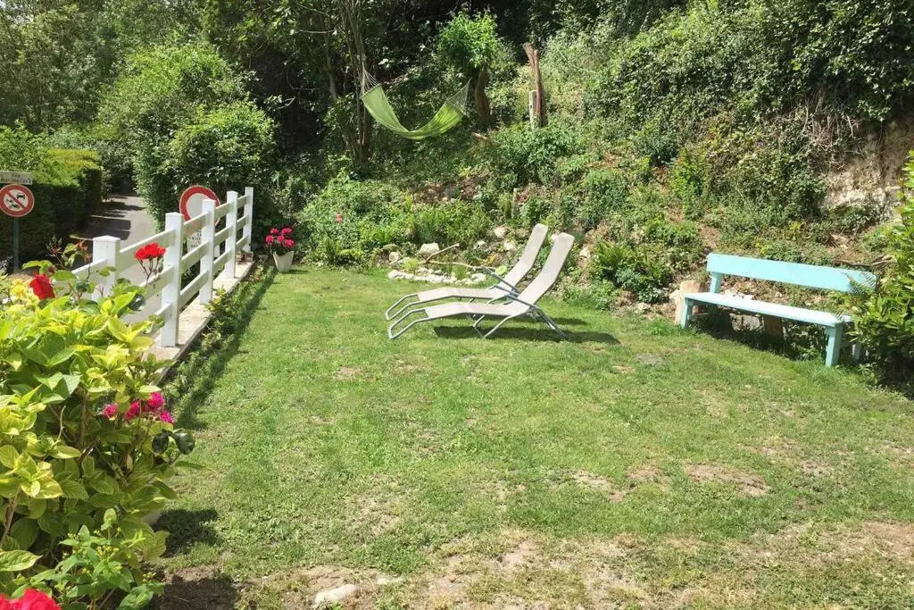 A 600m de la plage 6pers Meublé de tourisme 3 étoiles La Villa des Grottes