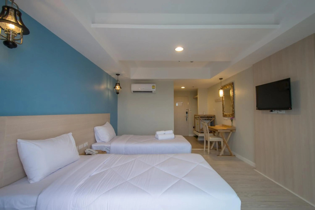 Prachuap Grand Hotel