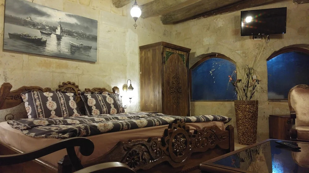 Pandora Cave Hotel