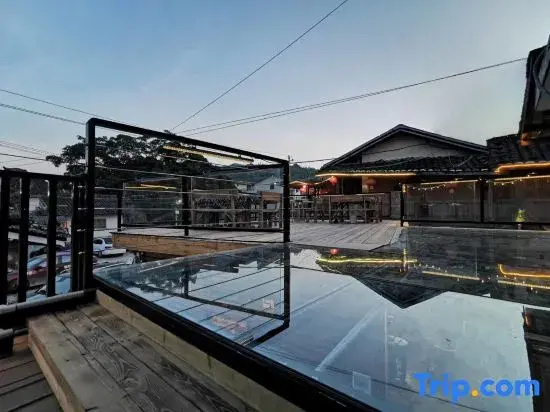 Nanjing Qingjian 1949 Bed and Breakfast (Yunshuiyao Scenic Area Branch)