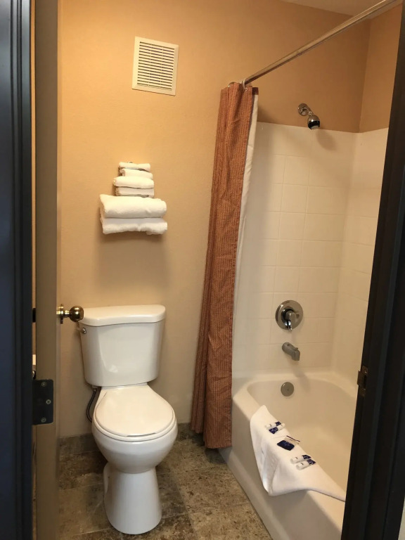 Americas Best Value Inn & Suites-Forest Grove/Hillsboro