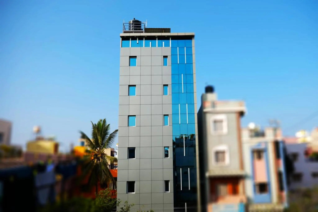 The Ventura Grand Hotel