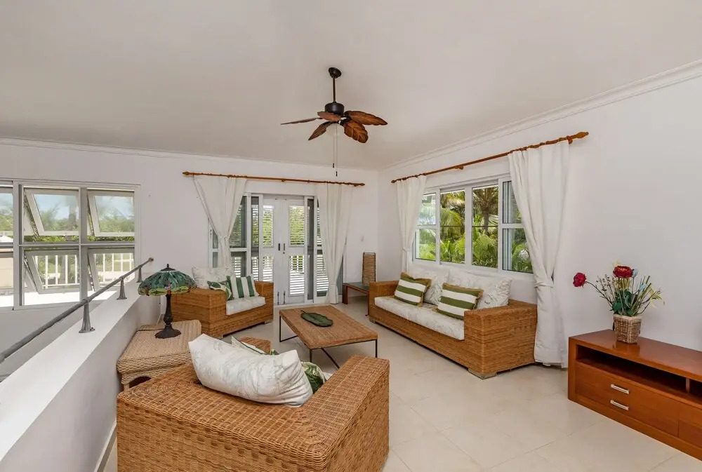 5-star villa near Playa Blanca Beach