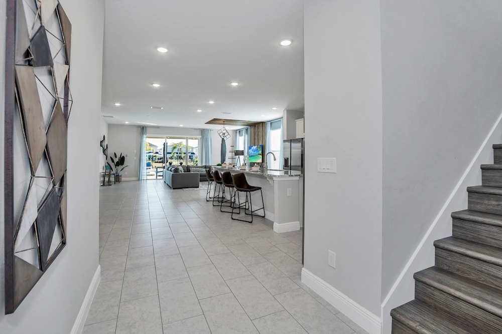 Southfield Villa Encore