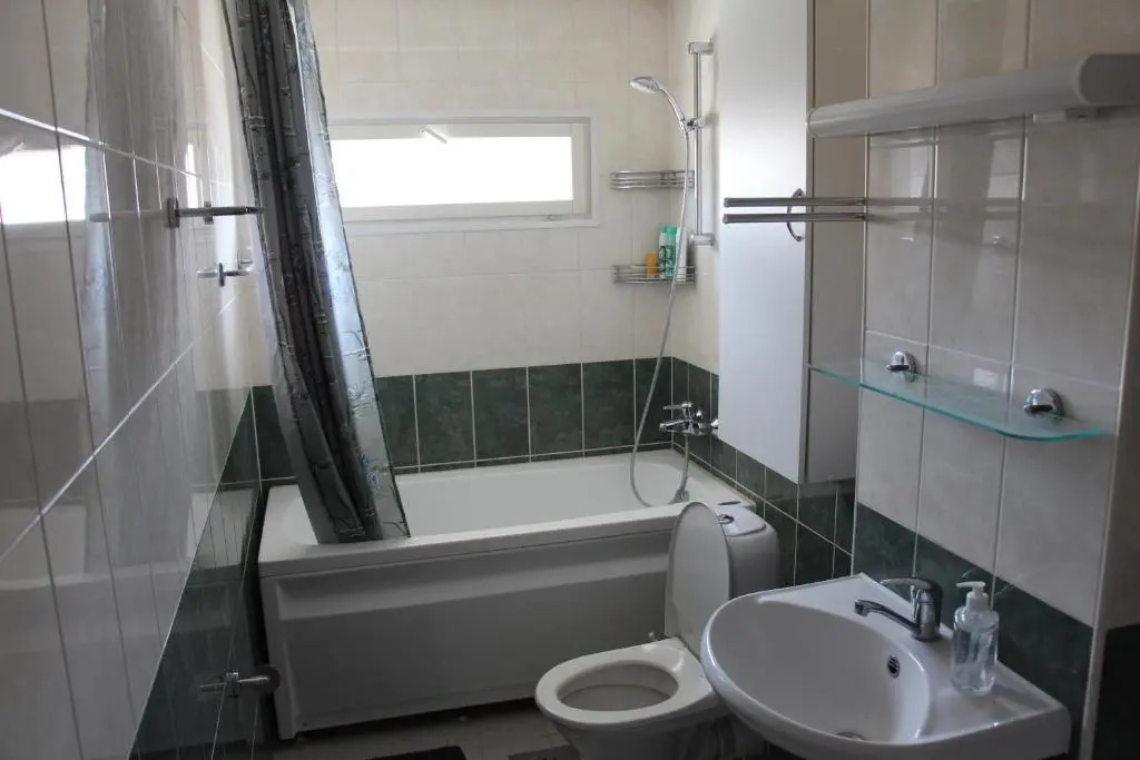 NEW Modern 4-room Apartment with big Balcony in Center of Tallinn