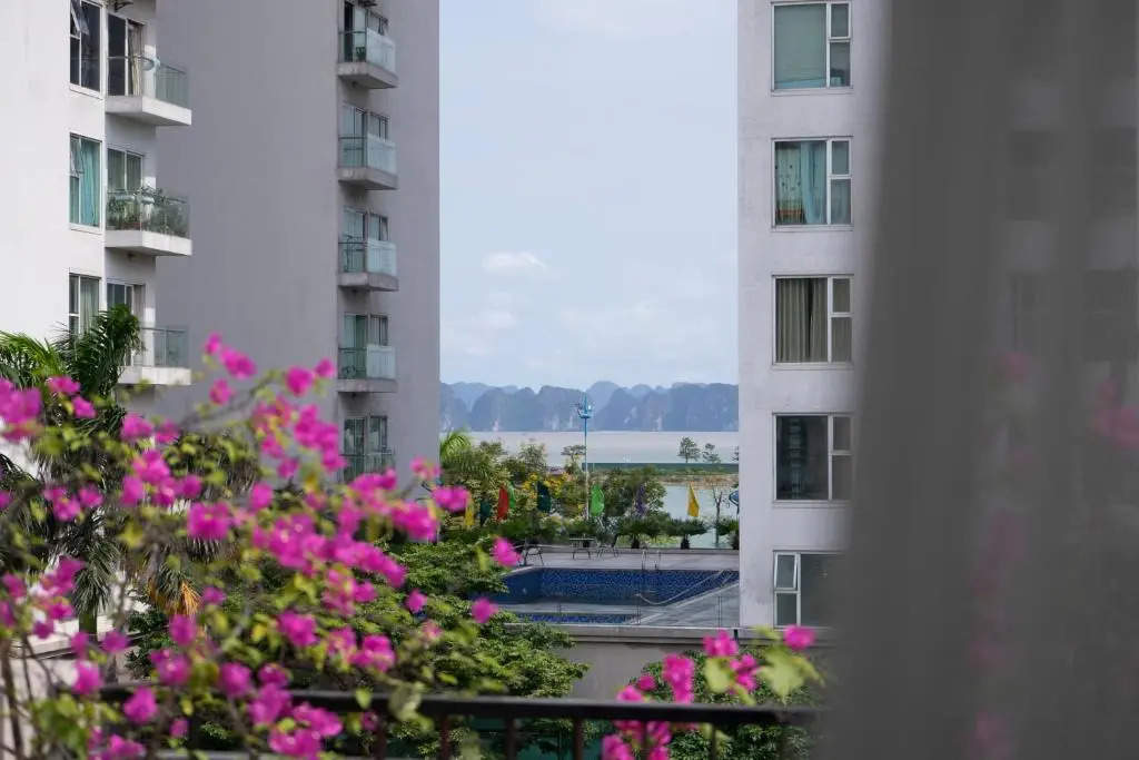 Sonny Homestay 2 -Căn liền kề 5PN -Khu Greenbayvillage - Đường Hoàng Quốc Việt -Trung tâm KDL Bãi Cháy