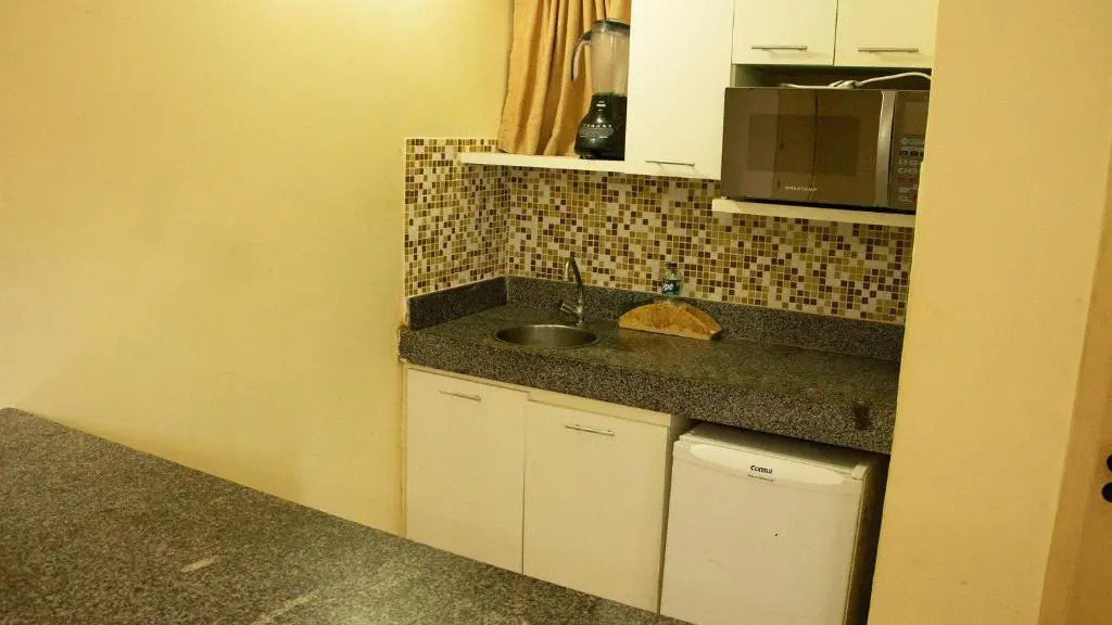 Flat c piscina a 280m do mar e do Beach Park CE