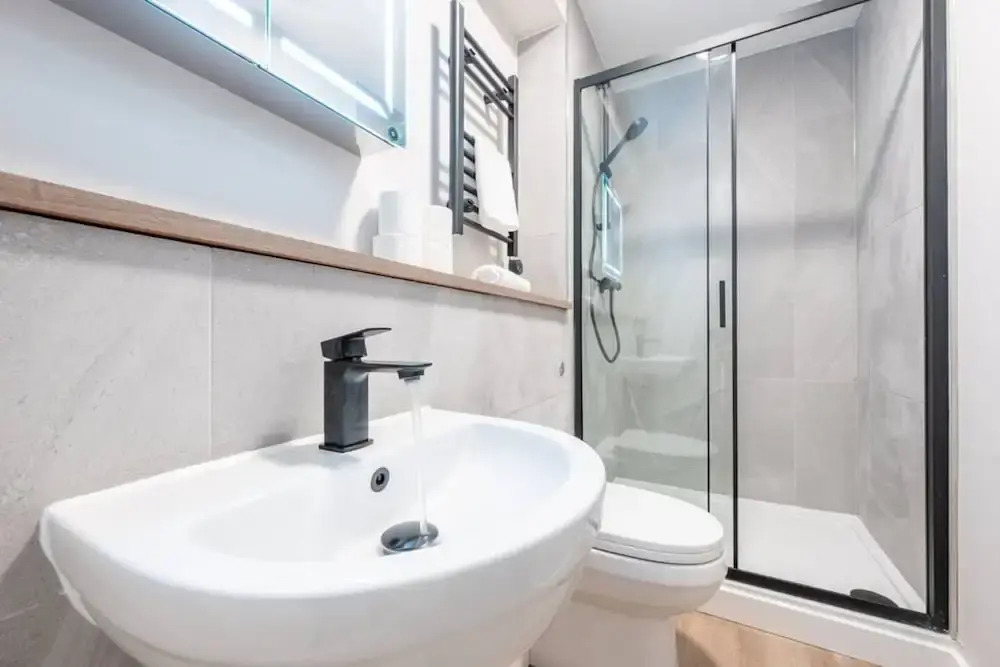 Luxurious 2 Bed Central Cardiff Free EV Charge