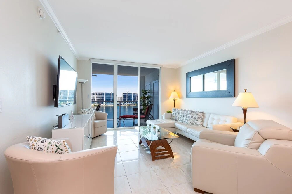 Le Marina Bay 1206 - Condo 4 People, Sunny Isles