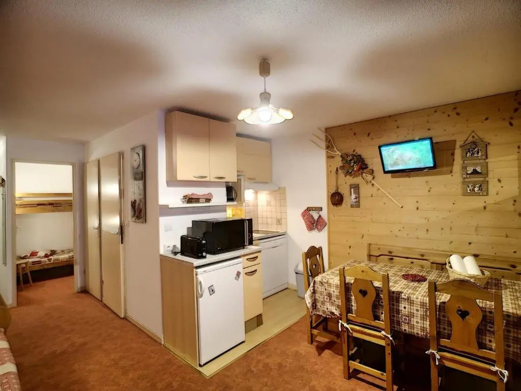 Appartement Les Menuires, 3 pièces, 6 personnes - FR-1-178-155