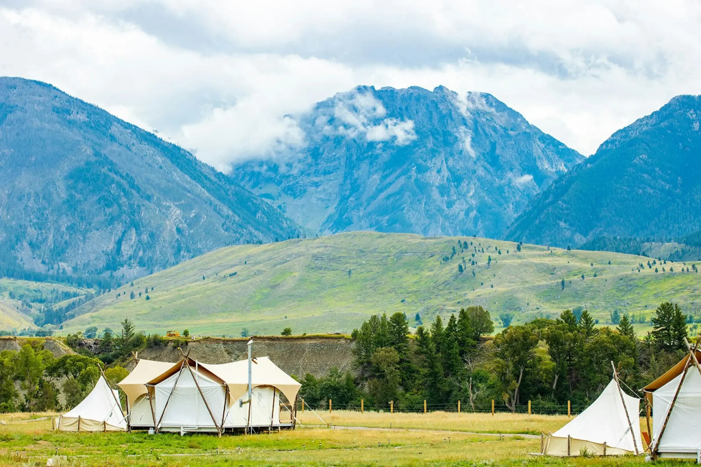 Under Canvas North Yellowstone - Paradise Valley