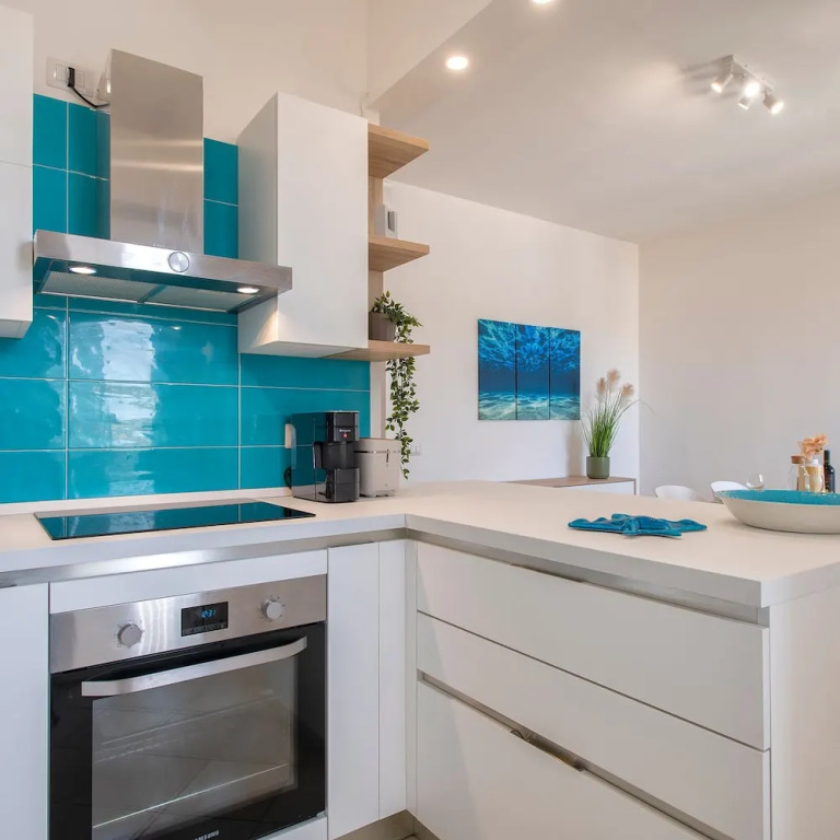 Sardinia Re - Emerald House