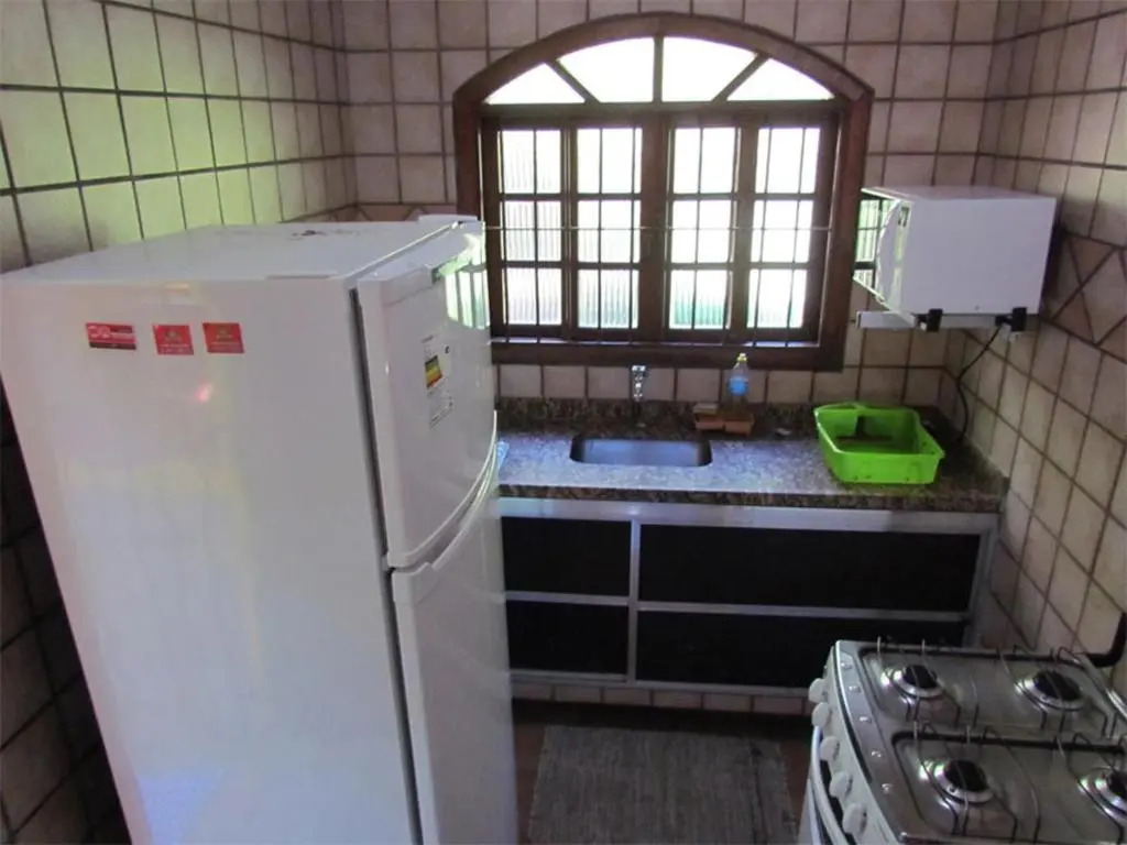 Casa 157 - 150 metros da praia das Toninhas, ideal para 6 a 8 pessoas, aceita pets
