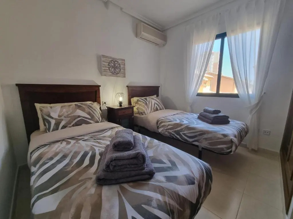 4 Bedroom Modern Villa Private Pool Campoamor 800m from Beach