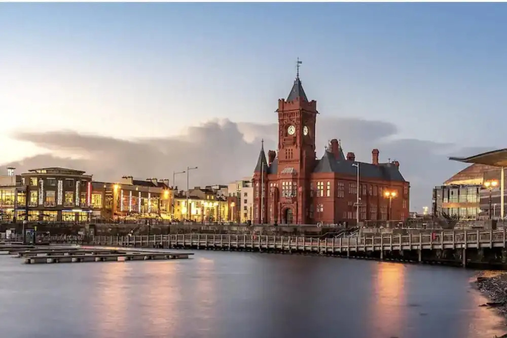Beautiful one bed Apartment in Cardiff Good Links