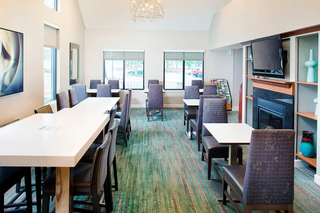 Residence Inn by Marriott Richmond West End