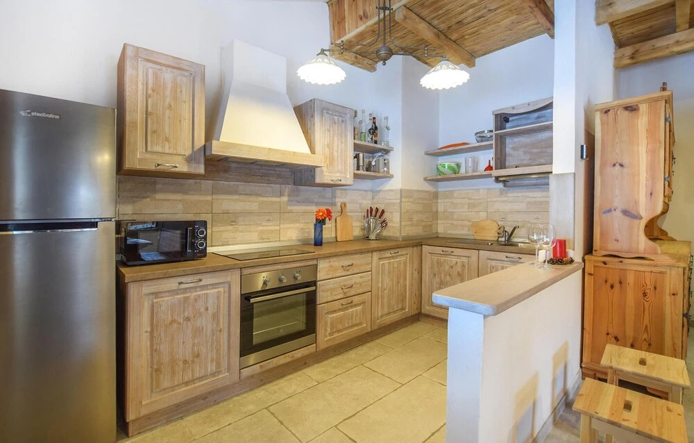 Beautiful Home In Castello Tesino