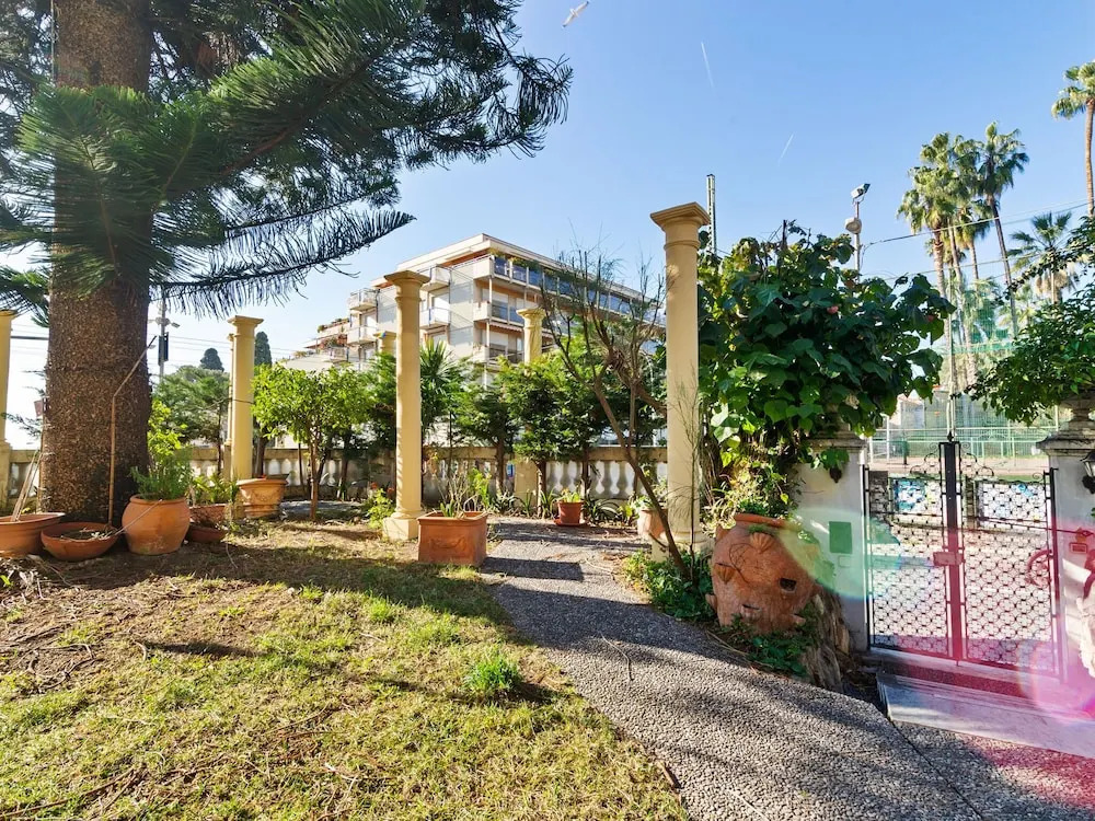Elegant Holiday Home in Sanremo near Sea