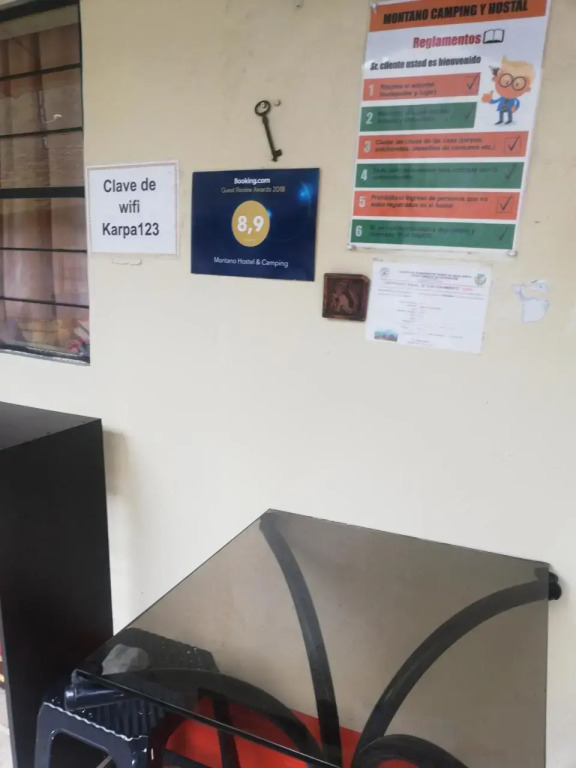 Montano Camping & Hostel