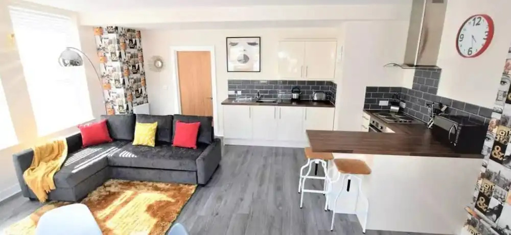 The Old Bank - Your Apartment